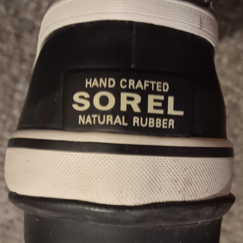 Sorel Black and Gray Lace Up Boots - Picture 12 of 13